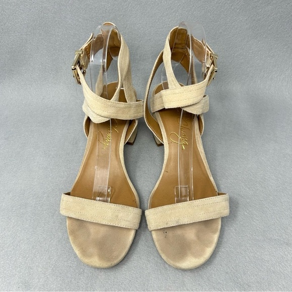 Arturo Chiang Cream Suede Strapping Open Toe Heels, Women’s Size 8M - Picture 7 of 12